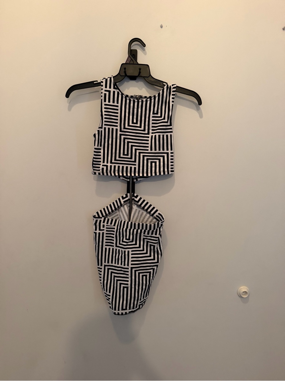 Forever 21 Black & White Geometric Cut Out Mini Dress